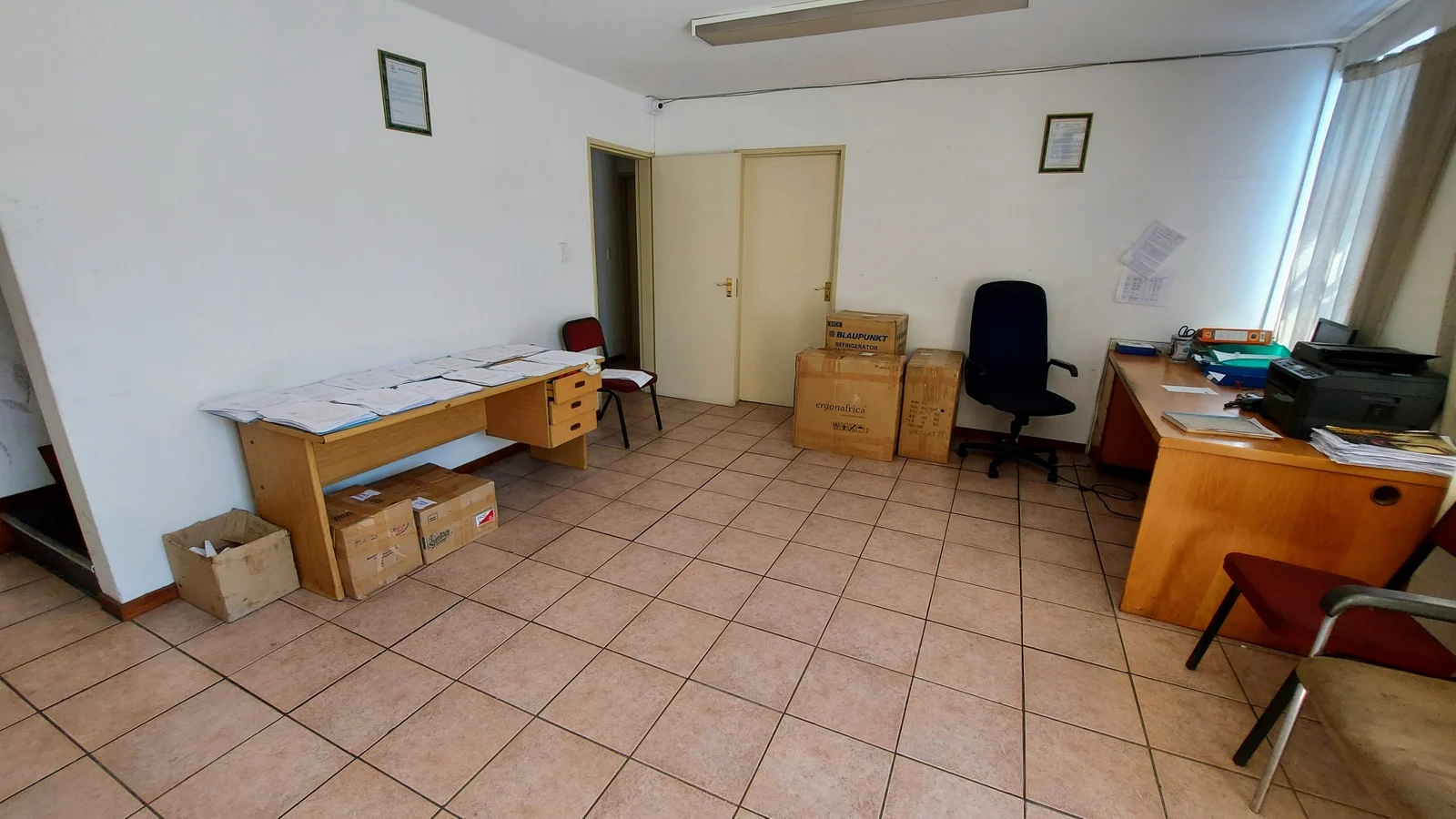 5 Killarney Plaza, 2 Killarney Avenue, Killarney Gardens, Milnerton — photo 7