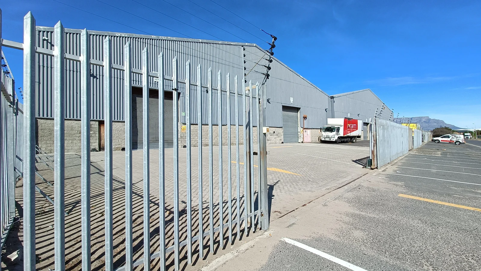 Unit 1, 7 Chain Avenue, Montague Gardens, Milnerton — photo 11