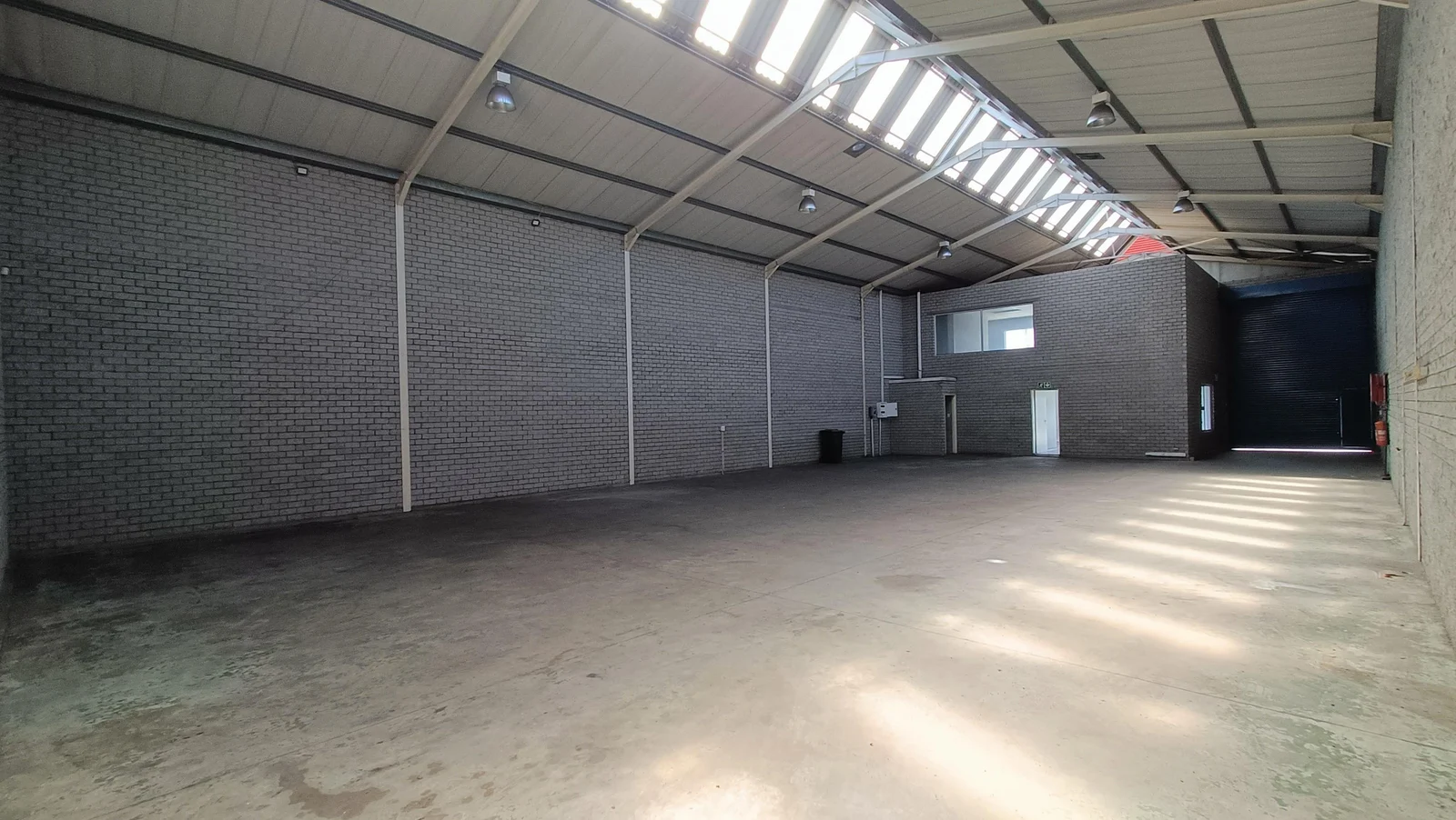 Unit 3 HS Park, 130 Democracy Way, Montague Gardens, Milnerton — photo 4