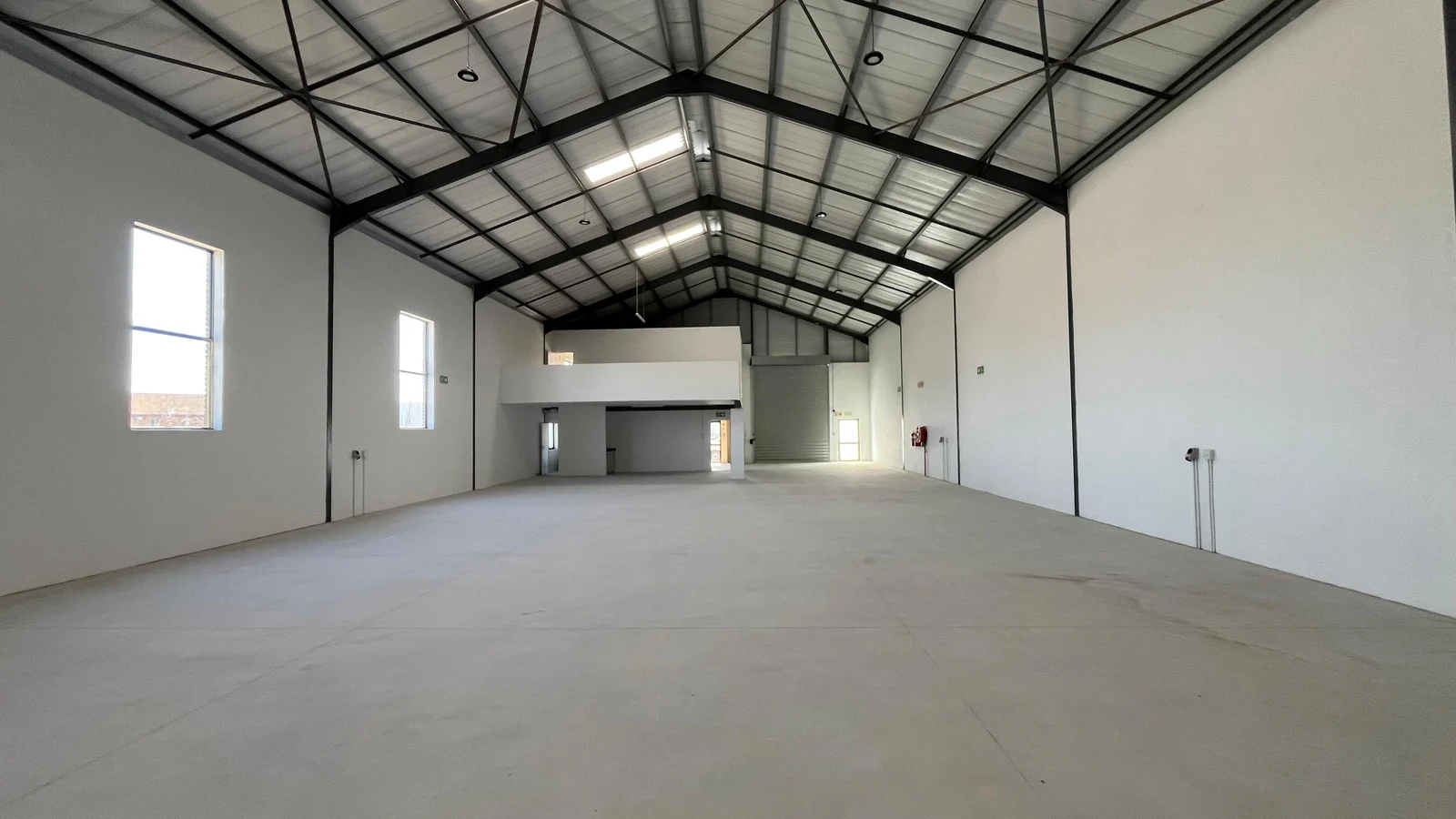 14 Legacy Park, 26 Magenta Lane, Blaauwberg Industrial Park, Killarney Gardens, Milnerton — photo 3
