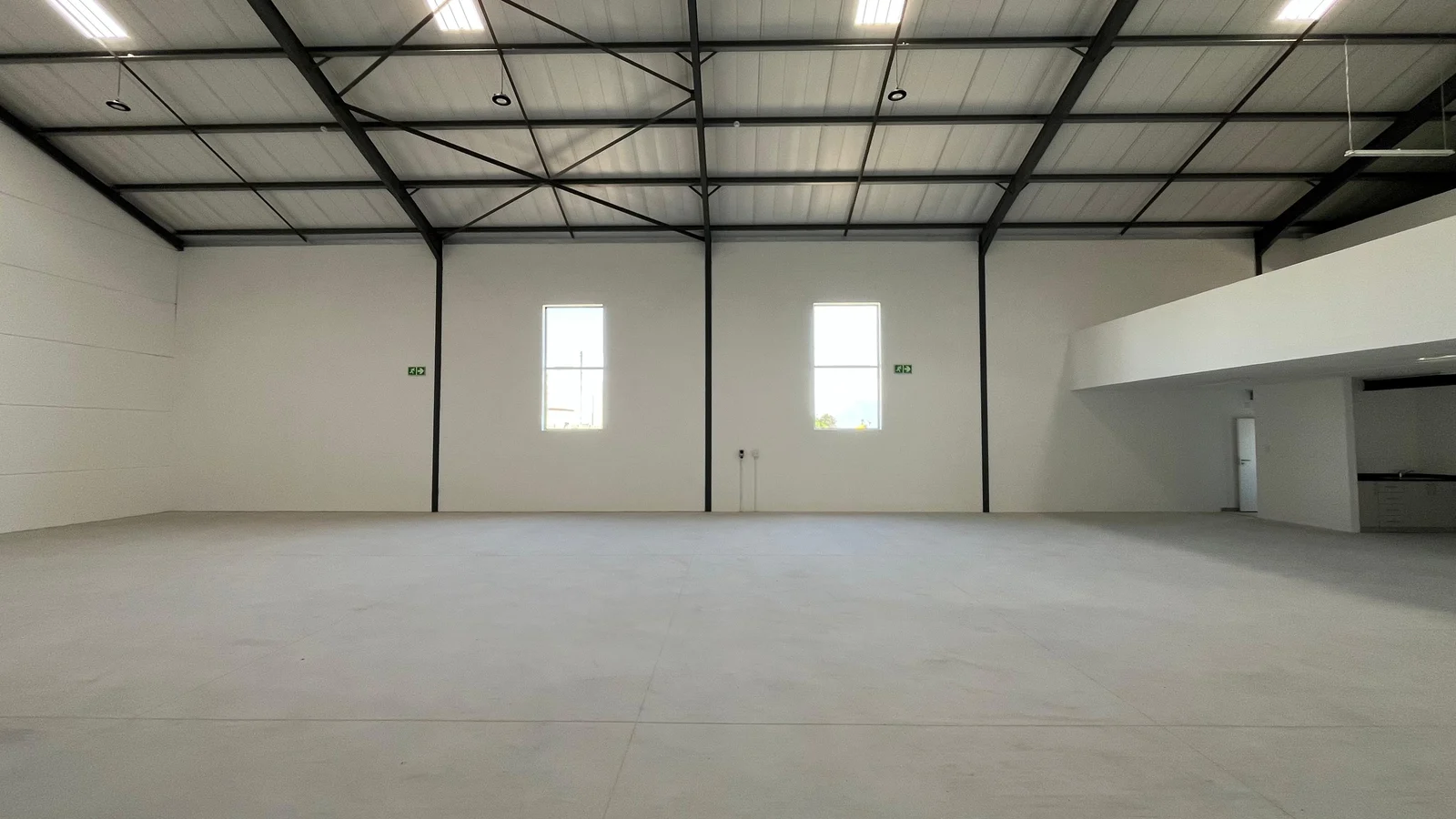 14 Legacy Park, 26 Magenta Lane, Blaauwberg Industrial Park, Killarney Gardens, Milnerton — photo 8