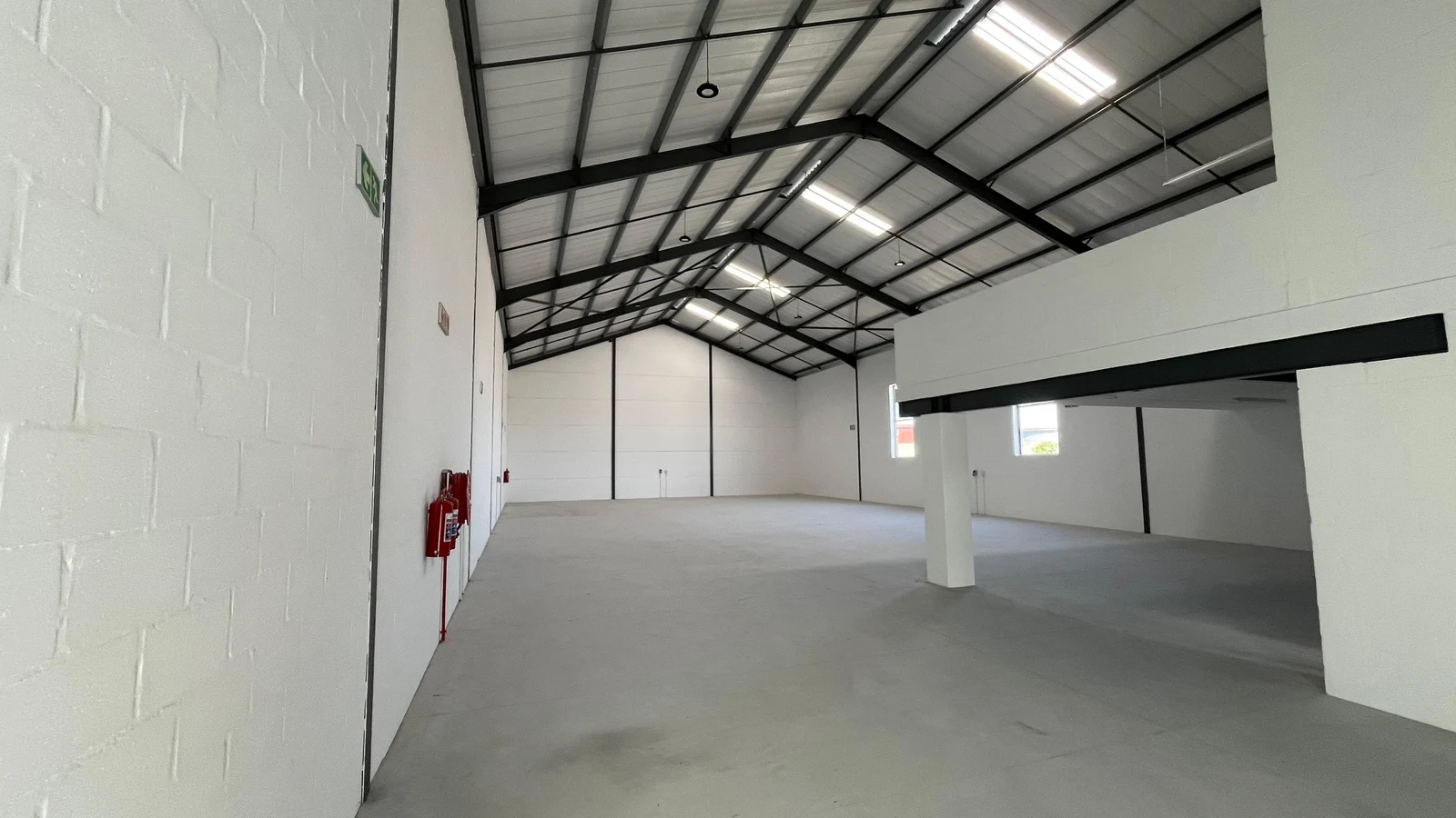 14 Legacy Park, 26 Magenta Lane, Blaauwberg Industrial Park, Killarney Gardens, Milnerton — photo 6