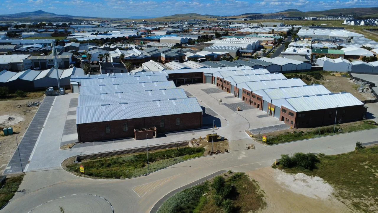 14 Legacy Park, 26 Magenta Lane, Blaauwberg Industrial Park, Killarney Gardens, Milnerton — photo 4