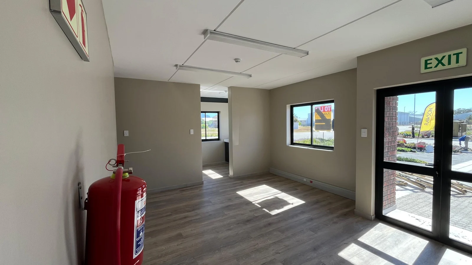 14 Legacy Park, 26 Magenta Lane, Blaauwberg Industrial Park, Killarney Gardens, Milnerton — photo 11
