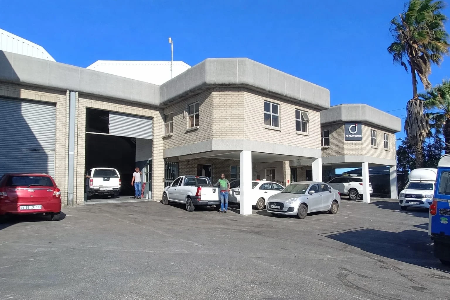Unit 5 Castle Park, Killarney Gardens, Milnerton — 416m2 Warehouse To Let In Killarney Gardens