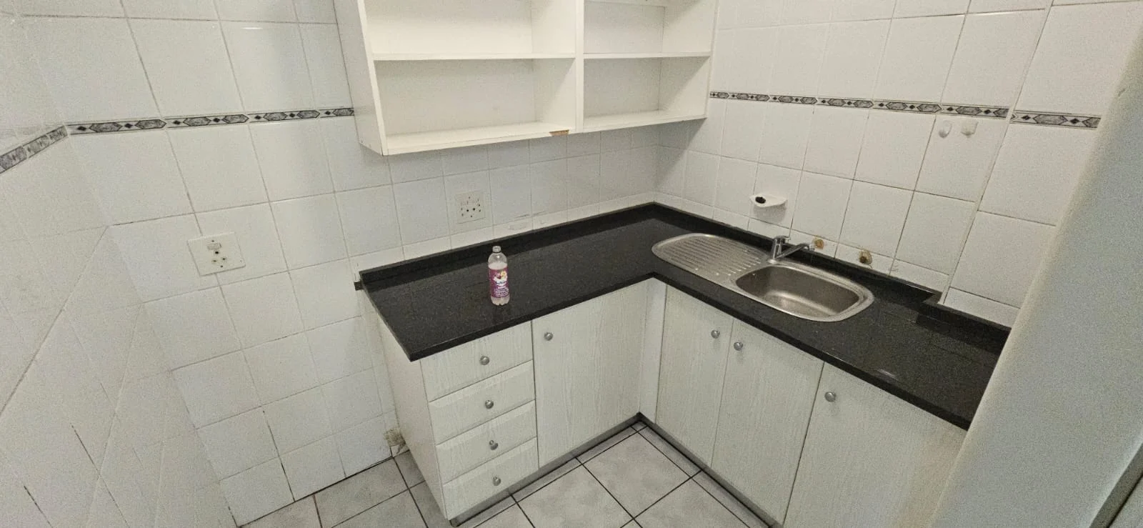 Unit 5 Castle Park, Killarney Gardens, Milnerton — photo 8