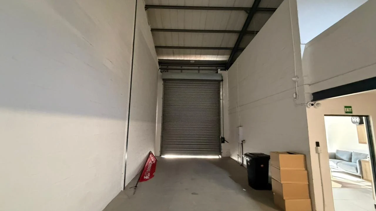 Unit 4 Oro Park Three, Blaauwberg Industrial Park, Killarney Gardens, Milnerton — photo 12
