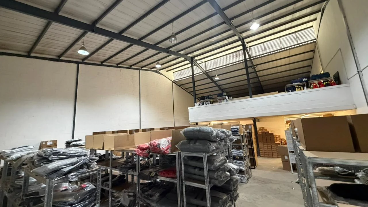 Unit 4 Oro Park Three, Blaauwberg Industrial Park, Killarney Gardens, Milnerton — photo 11