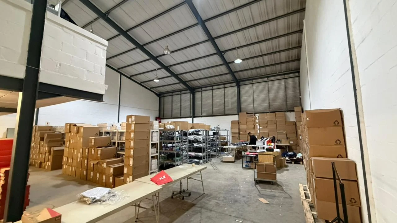 Unit 4 Oro Park Three, Blaauwberg Industrial Park, Killarney Gardens, Milnerton — photo 2