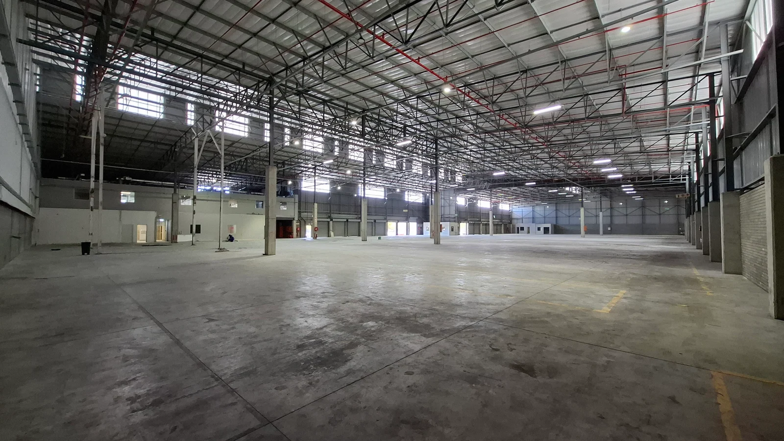 Unit 2 East Building, Montague Park, 4 Topaz Boulevard, Montague Gardens, Milnerton — photo 2
