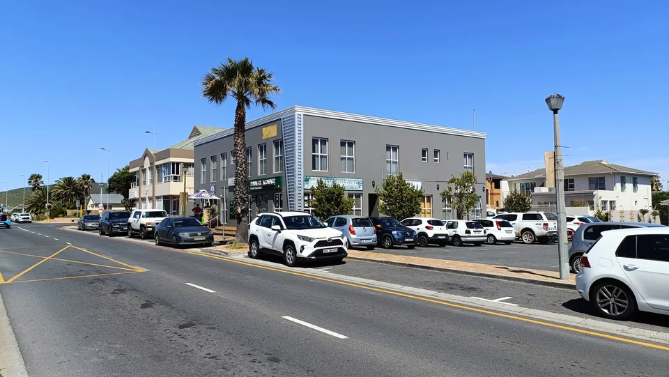 Unit 5, 1st floor, Melkbos building, 5 on 6th Avenue, Melkbosstrand Central, Melkbosstrand, Melkbosstrand
