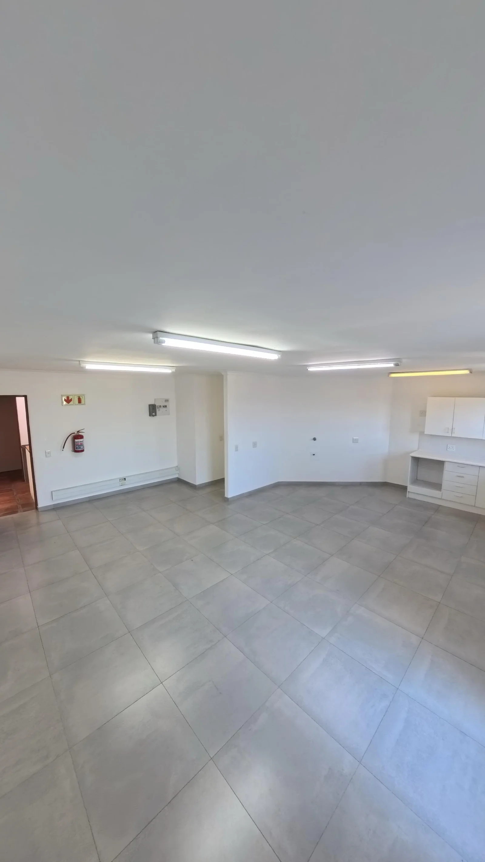Unit 5, 1st floor, Melkbos building, 5 on 6th Avenue, Melkbosstrand Central, Melkbosstrand — photo 2