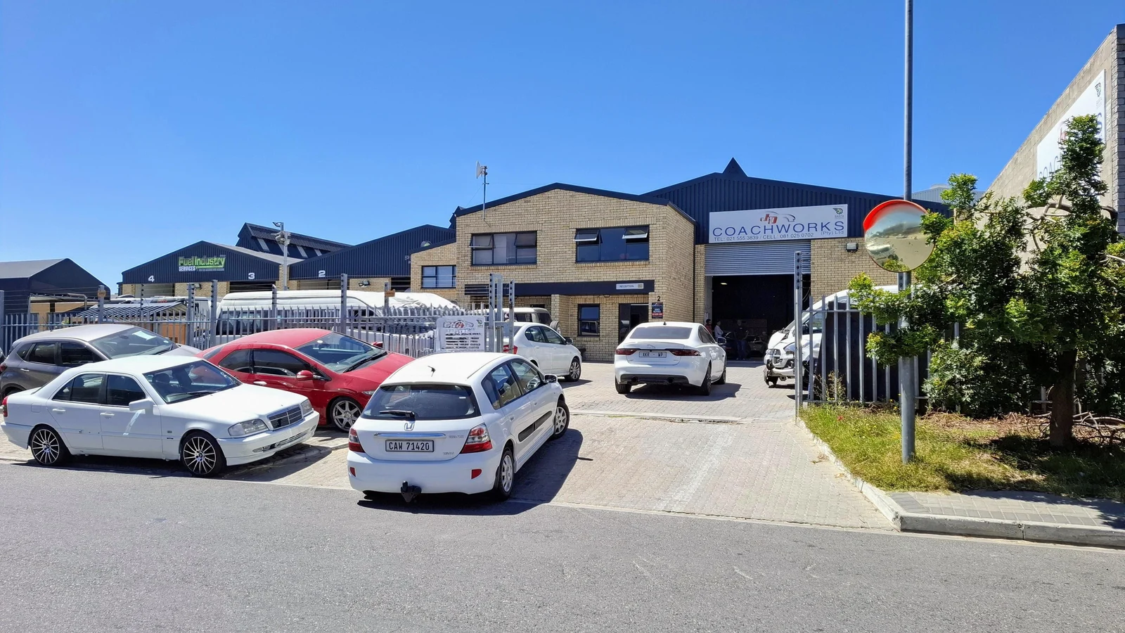 9 Hunt Road, Killarney Gardens, Milnerton — 705m2 HIGH SPEC WAREHOUSE WITH SECURE YARD TO LET IN KILLARNEY GARDENS