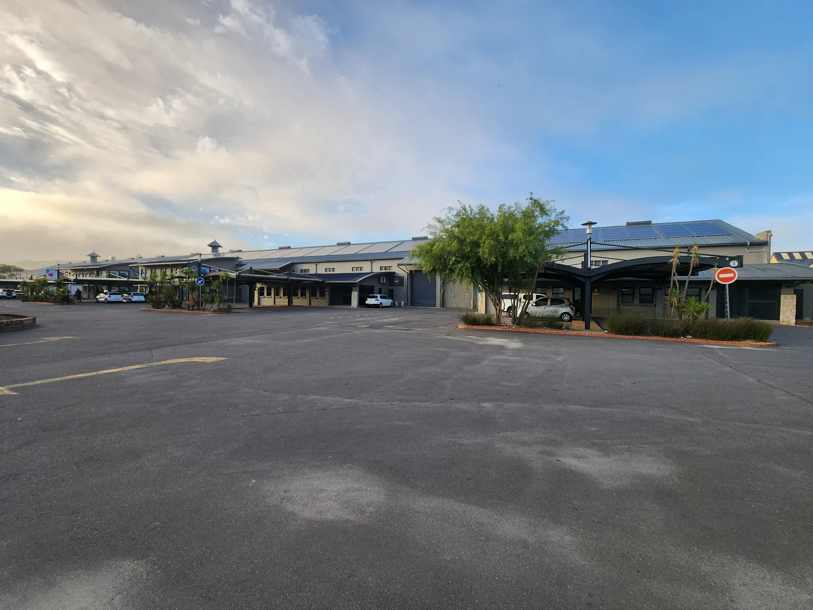 12 The Studios, Unit 12, 4 Wild Olive Rd, Atlas Gardens, Milnerton — 539m2 WAREHOUSE TO LET IN ATLAS GARDENS