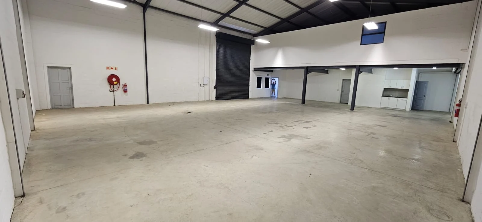 Unit 7 Enterprise Park, 38 Enterprise Way, Rivergate, Milnerton — photo 2